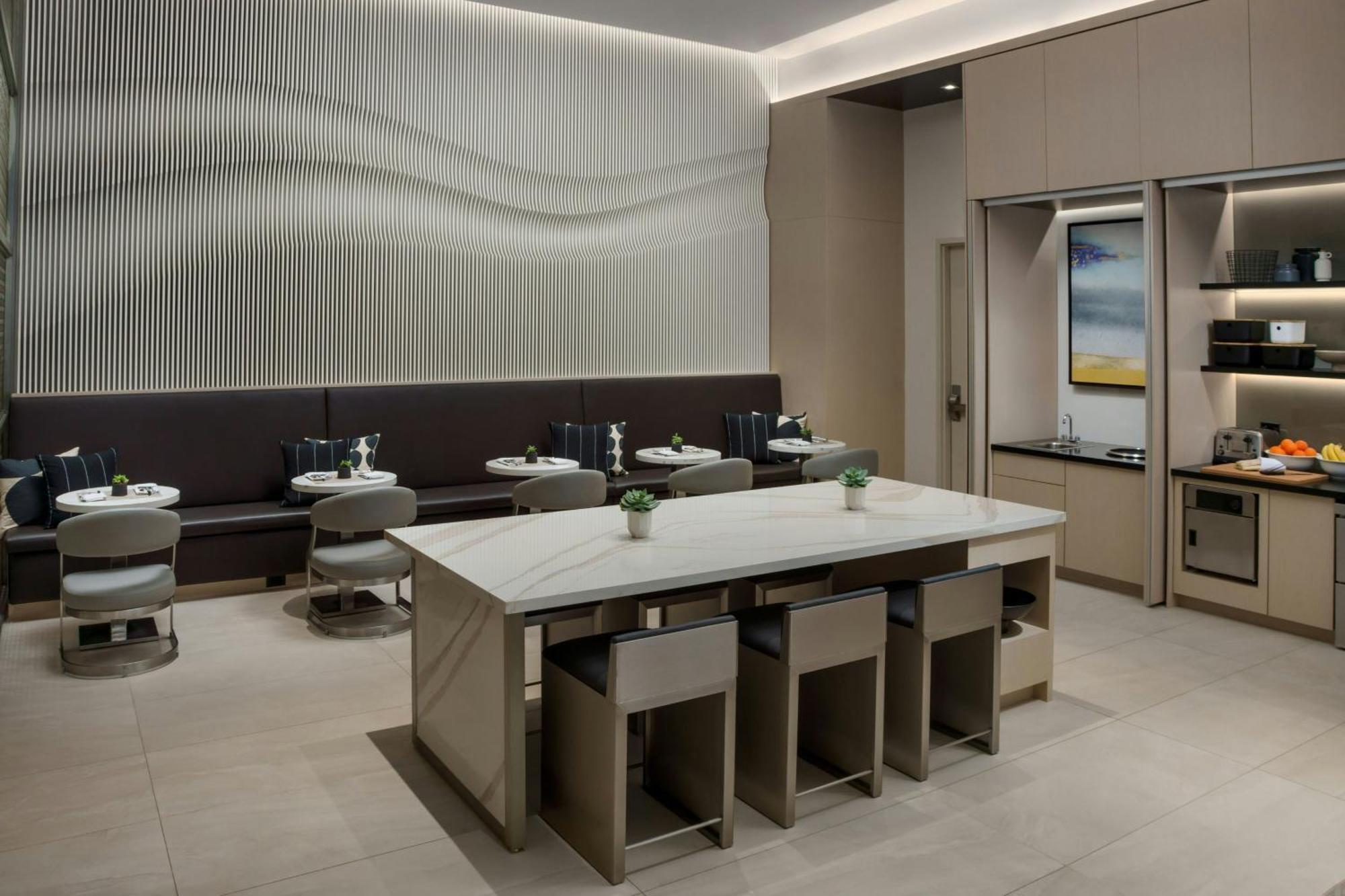 Ac Hotel St Petersburg Downtown 세인트피터즈버그 외부 사진