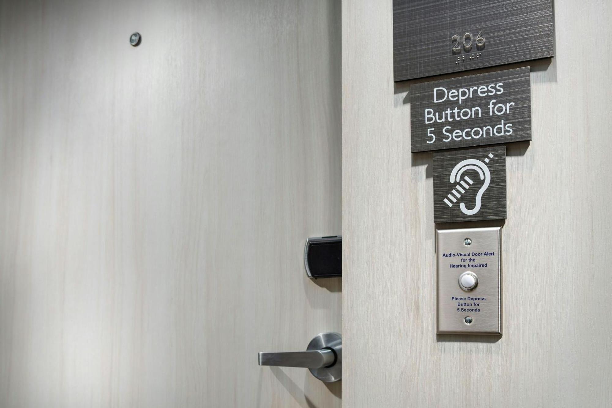 Ac Hotel St Petersburg Downtown 세인트피터즈버그 외부 사진