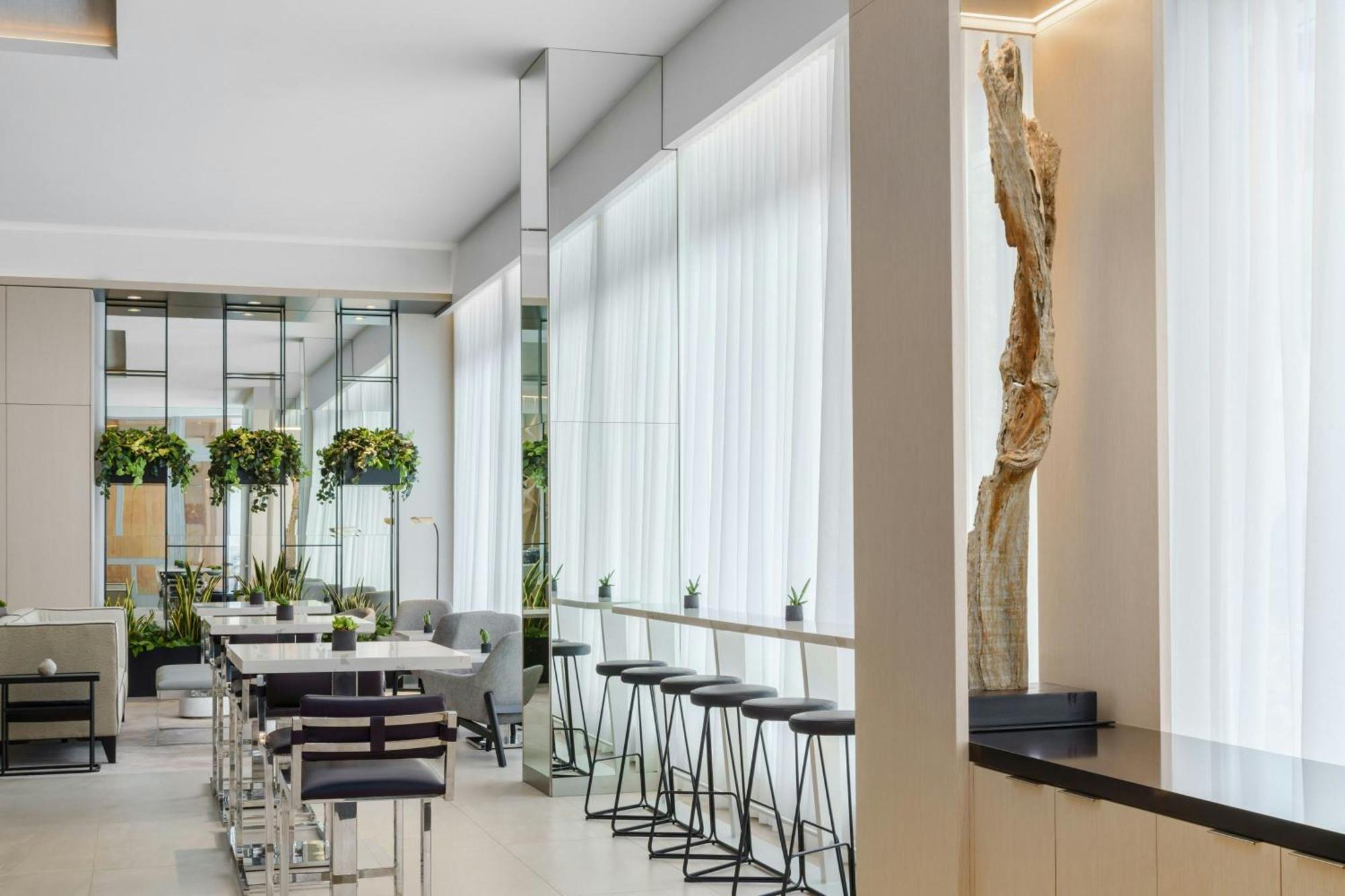 Ac Hotel St Petersburg Downtown 세인트피터즈버그 외부 사진