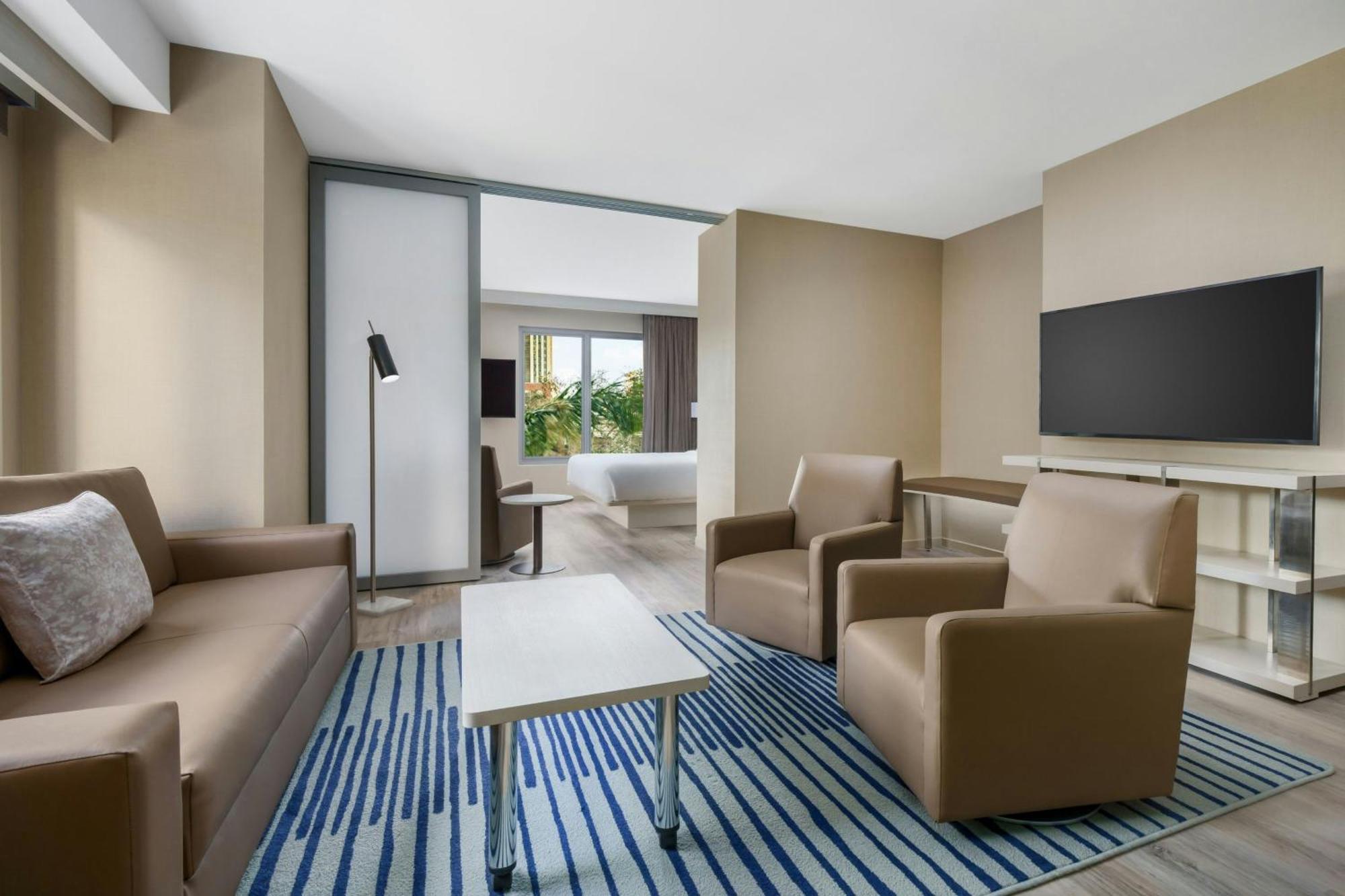 Ac Hotel St Petersburg Downtown 세인트피터즈버그 외부 사진